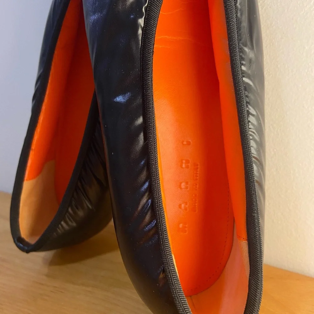 MARNI Black Pointed Ballet Flats - Picture 4 of 5